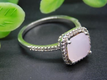 STONE RING ROCK STONE LAPIDARY SPECIMEN