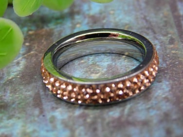 STONE RING ROCK STONE LAPIDARY SPECIMEN