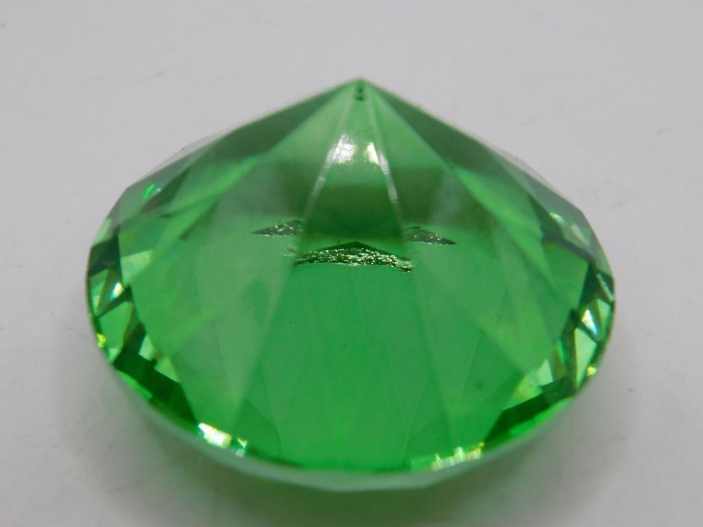 DISPLAY DIAMOND ROCK STONE LAPIDARY SPECIMEN: DISPLAY DIAMOND ROCK STONE LAPIDARY SPECIMEN