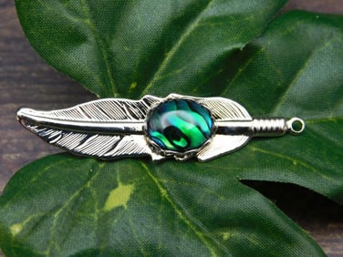 ABALONE STONE FEATHER PENDANT ROCK STONE LAPIDARY SPECIMEN