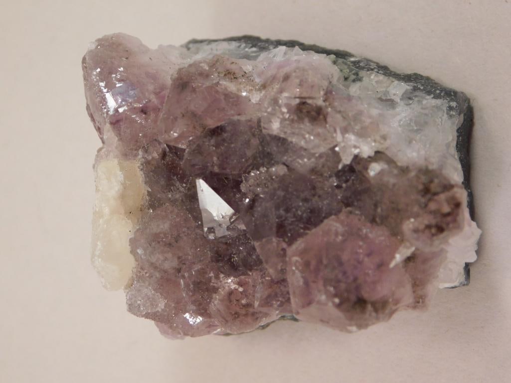 AMETHYST ROCK STONE LAPIDARY SPECIMEN (1 of 2)