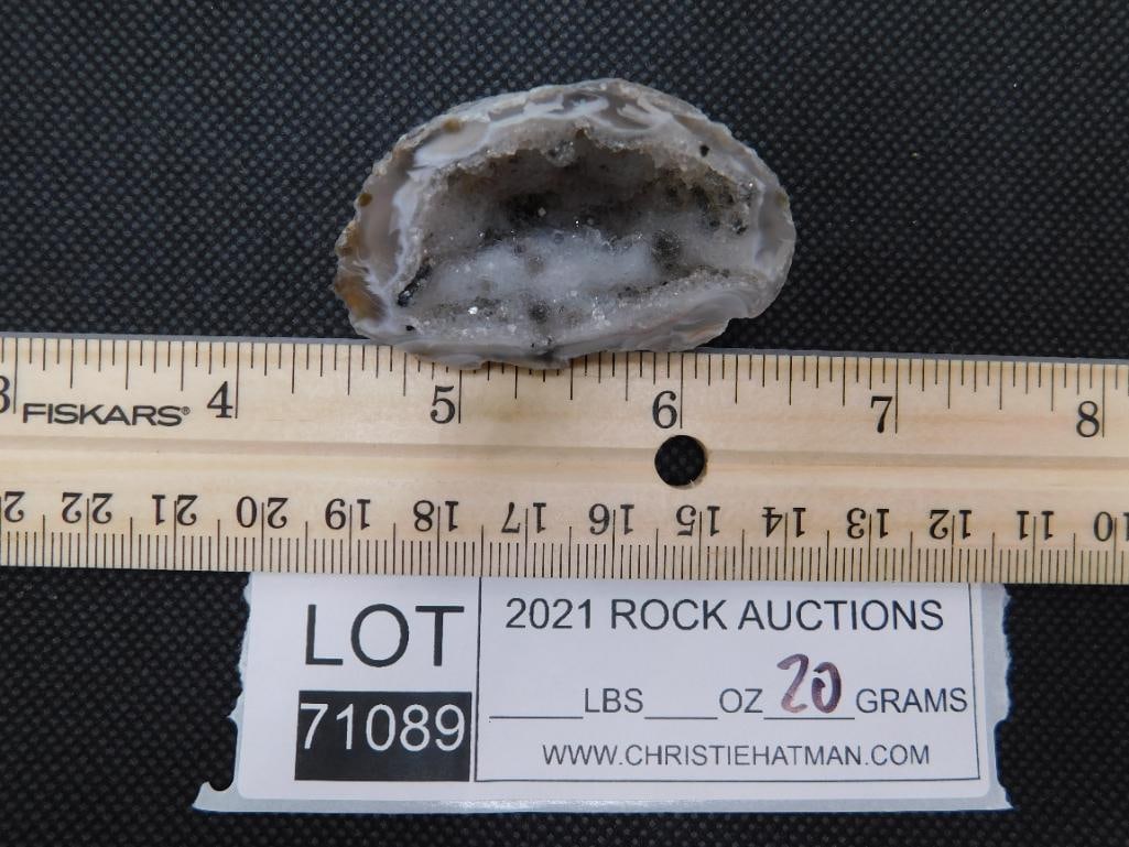 GEODE ROCK STONE LAPIDARY SPECIMEN - 3