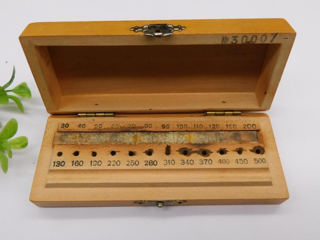 GAUGE BLOCK SET IN WOODEN CASE WATCHMAKER WATCHMAKING HOROLOGY TOOLS: GAUGE BLOCK SET IN WOODEN CASE WATCHMAKER WATCHMAKING HOROLOGY TOOLS
