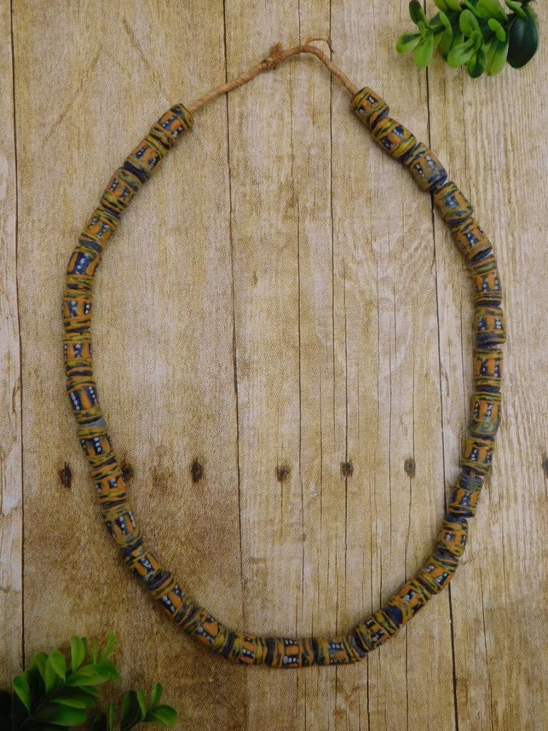 AFRICAN TRADE BEADS ROCK STONE LAPIDARY SPECIMEN (1 of 2)