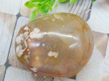 HATMANS FLOWER PETAL AGATE ROCK STONE LAPIDARY SPECIMEN