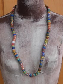 AFRICAN TRADE BEADS ROCK STONE LAPIDARY SPECIMEN