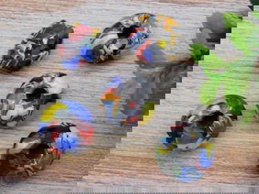 BLACK CANDY SPECKLED GLASS BEADS ROCK STONE LAPIDARY SPECIMEN