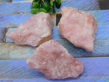 ROSE QUARTZ ROCK STONE LAPIDARY SPECIMEN