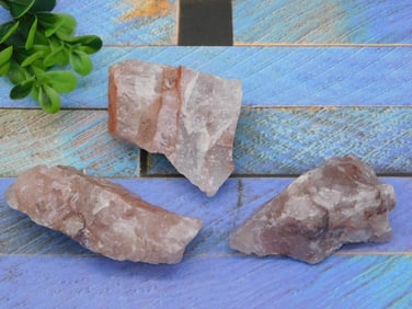 STRAWBERRY QUARTZ ROCK STONE LAPIDARY SPECIMEN