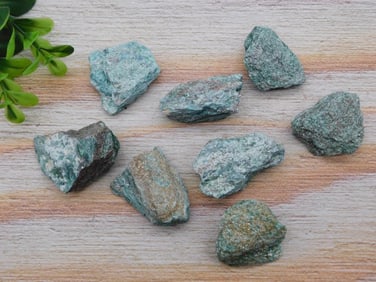 ROCK STONE LAPIDARY SPECIMEN