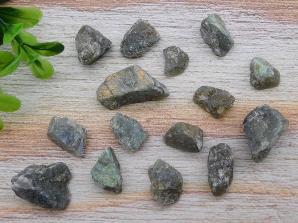 LABRADORITE ROCK STONE LAPIDARY SPECIMEN (1 of 2)