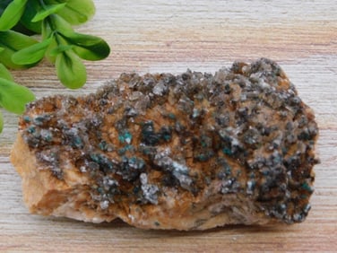 MALACHITE ON DOLOMITE ROCK STONE LAPIDARY SPECIMEN