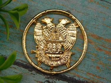 CUT COIN COLLECTIBLE