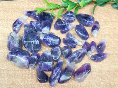 AMETHYST ROCK STONE LAPIDARY SPECIMEN