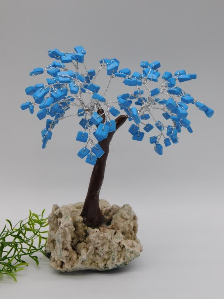 STONE TREE ROCK STONE LAPIDARY SPECIMEN: STONE TREE ROCK STONE LAPIDARY SPECIMEN