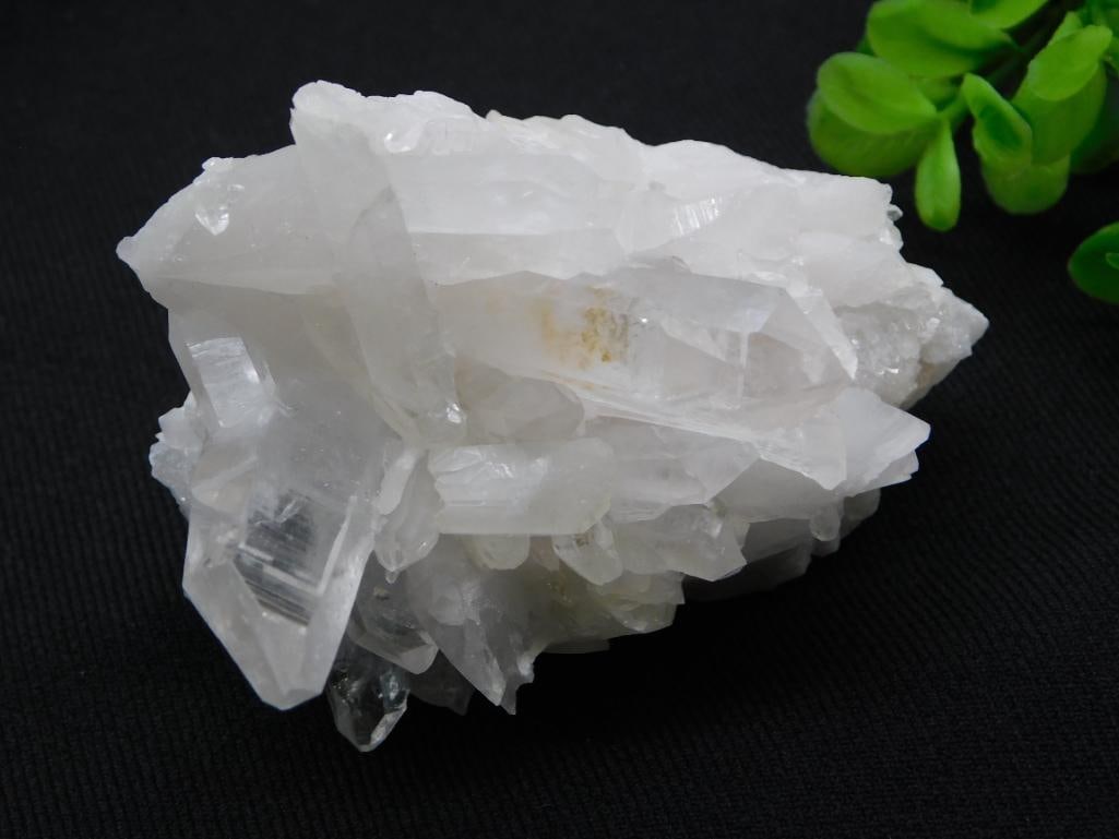 QUARTZ ROCK STONE LAPIDARY SPECIMEN: QUARTZ ROCK STONE LAPIDARY SPECIMEN