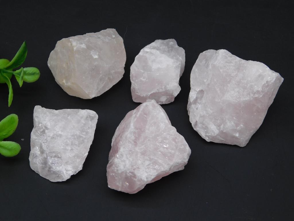 ROSE QUARTZ ROCK STONE LAPIDARY SPECIMEN (1 of 2)