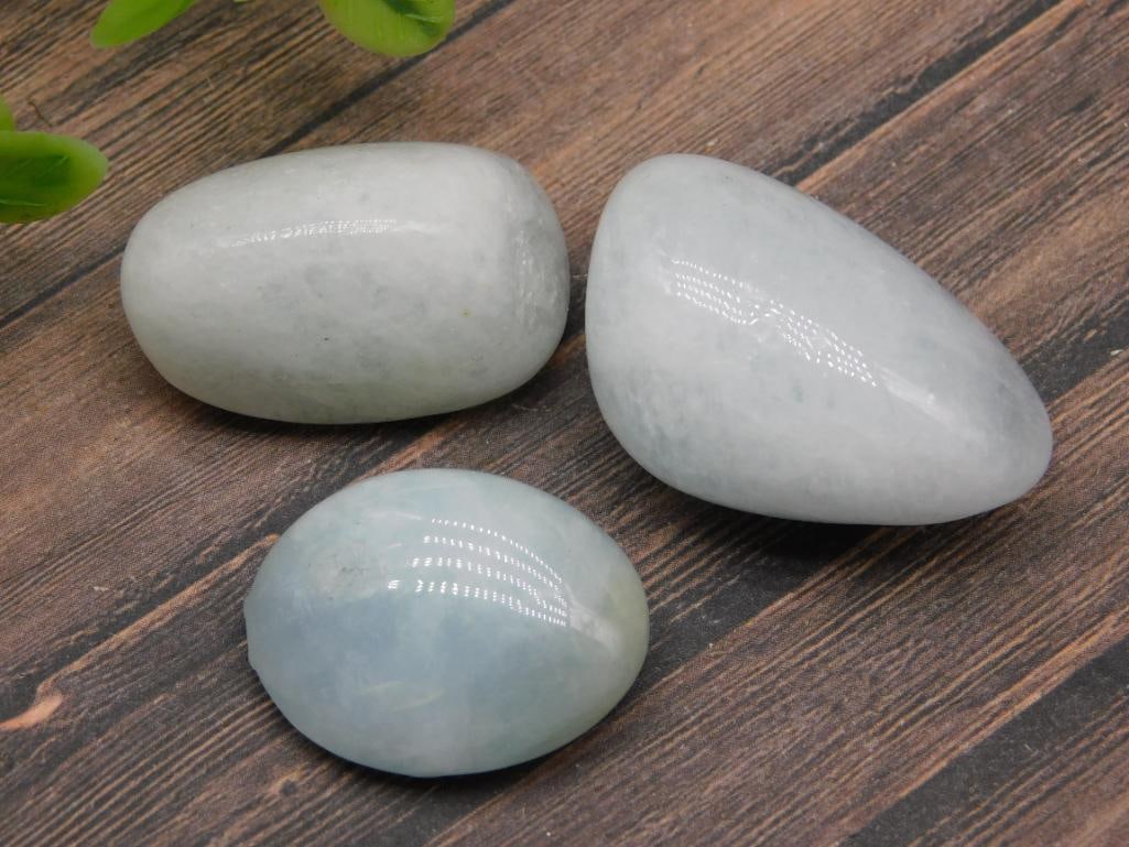 ROCK STONE LAPIDARY SPECIMEN: ROCK STONE LAPIDARY SPECIMEN