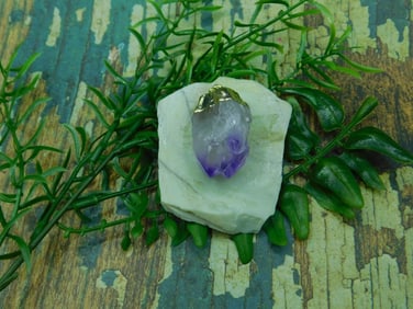 AMETHYST CRYSTAL PENDANT ROCK STONE LAPIDARY SPECIMEN