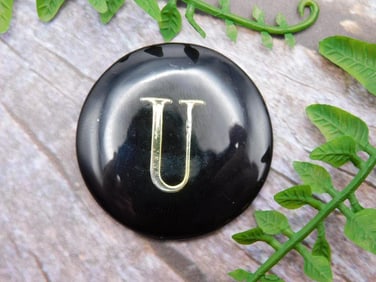 U CABOCHON ROCK STONE LAPIDARY SPECIMEN