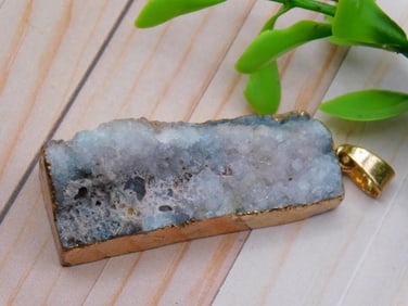 DRUZY QUARTZ PENDANT ROCK STONE LAPIDARY SPECIMEN