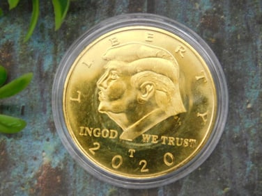 2020 DONALD TRUMP COIN
