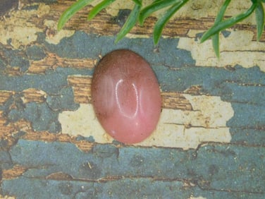 RHODOCHROSITE CABOCHON ROCK STONE LAPIDARY SPECIMEN