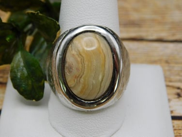 YELLOW CRAZY LACE RING ROCK STONE LAPIDARY SPECIMEN