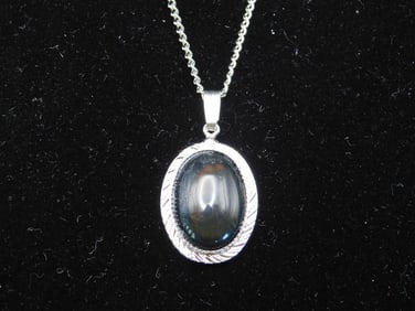 HEMATITE PENDANT NECKLACE ROCK STONE LAPIDARY SPECIMEN