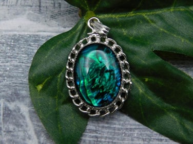 ABALONE STONE PENDANT ROCK STONE LAPIDARY SPECIMEN