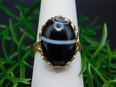 BANDED AGATE RING ROCK STONE LAPIDARY SPECIMEN