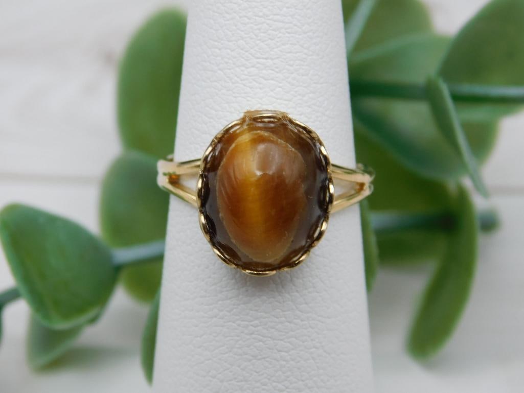 TIGERS EYE RING ROCK STONE LAPIDARY SPECIMEN: TIGERS EYE RING ROCK STONE LAPIDARY SPECIMEN