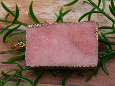 DRUZY QUARTZ PENDANT ROCK STONE LAPIDARY SPECIMEN