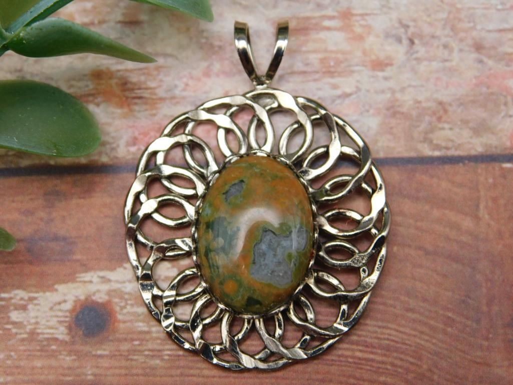 RHYOLITE PENDANT ROCK STONE LAPIDARY SPECIMEN: RHYOLITE PENDANT ROCK STONE LAPIDARY SPECIMEN