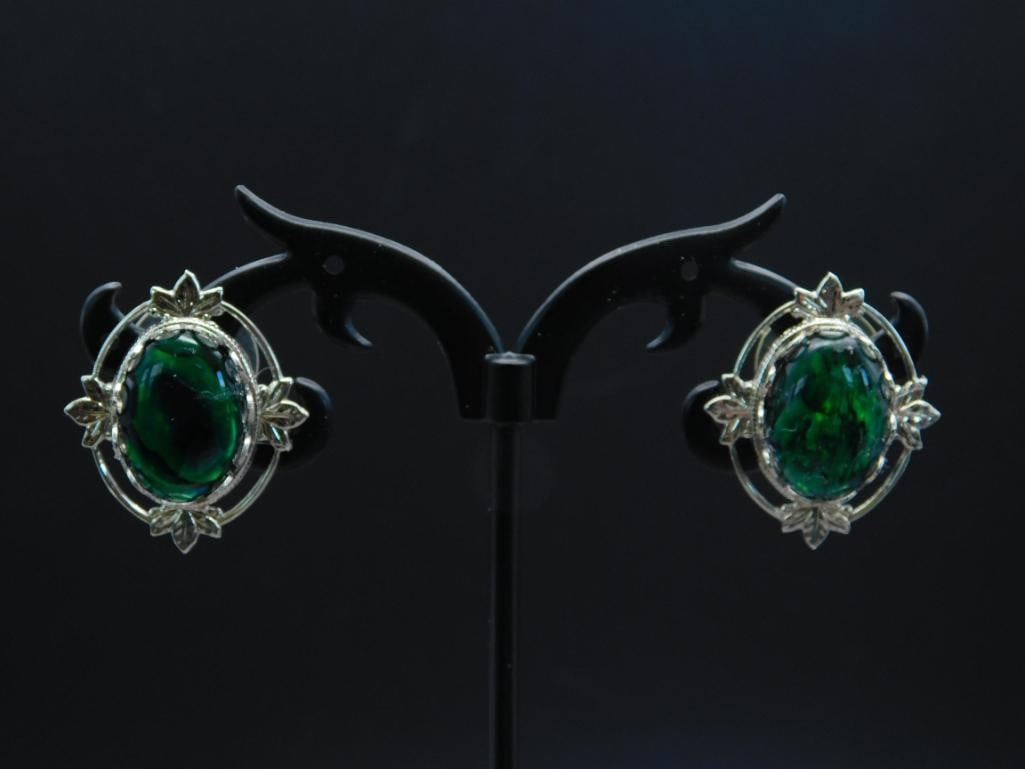 ABALONE STONE CLIP ON EARRINGS ROCK STONE LAPIDARY SPECIMEN: ABALONE STONE CLIP ON EARRINGS ROCK STONE LAPIDARY SPECIMEN