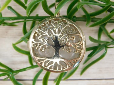 QUARTZ TREE PENDANT ROCK STONE LAPIDARY SPECIMEN