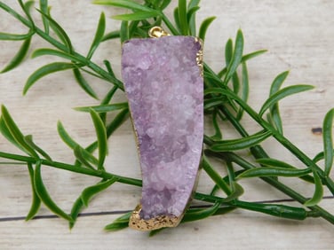 DRUZY QUARTZ PENDANT ROCK STONE LAPIDARY SPECIMEN