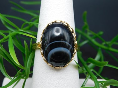 BANDED AGATE RING ROCK STONE LAPIDARY SPECIMEN