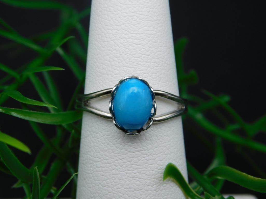 TURQUOISE RING ROCK STONE LAPIDARY SPECIMEN: TURQUOISE RING ROCK STONE LAPIDARY SPECIMEN