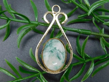 MOSS AGATE PENDANT ROCK STONE LAPIDARY SPECIMEN