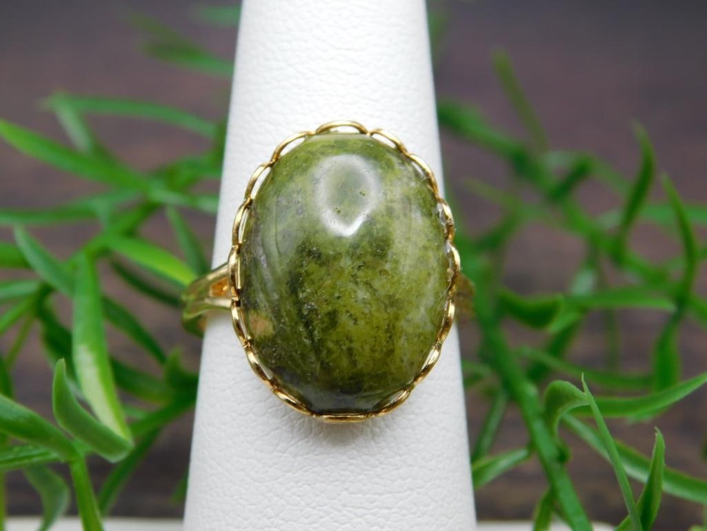 GENUINE STONE RING ROCK STONE LAPIDARY SPECIMEN: GENUINE STONE RING ROCK STONE LAPIDARY SPECIMEN