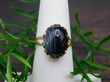 BANDED AGATE RING ROCK STONE LAPIDARY SPECIMEN