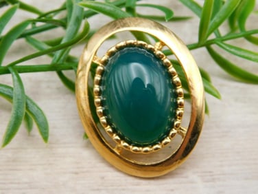 AVENTURINE PENDANT ROCK STONE LAPIDARY SPECIMEN