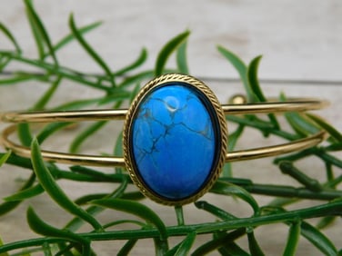 TURQUOISE METAL CUFF BRACELET ROCK STONE LAPIDARY SPECIMEN