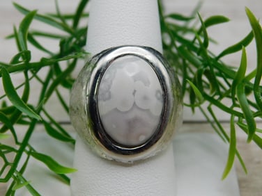 LUNA AGATE RING ROCK STONE LAPIDARY SPECIMEN