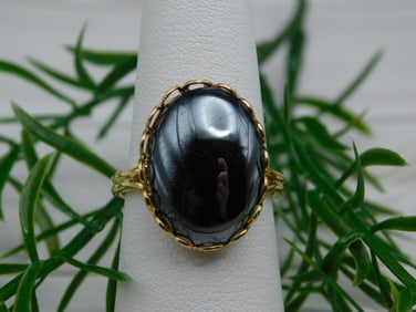 HEMATITE RING ROCK STONE LAPIDARY SPECIMEN