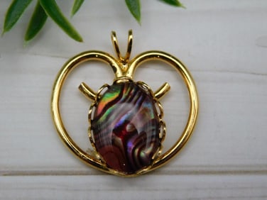 ABALONE STONE HEART PENDANT ROCK STONE LAPIDARY SPECIMEN