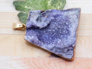 DRUZY QUARTZ PENDANT ROCK STONE LAPIDARY SPECIMEN