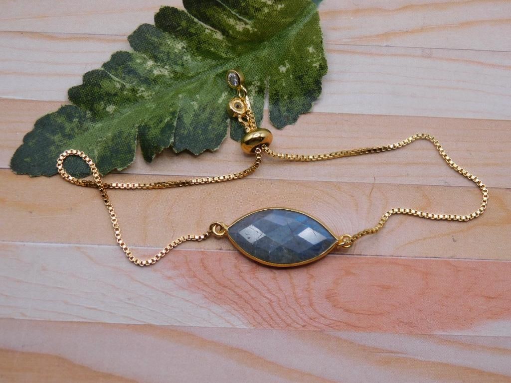 LABRADORITE ADJUSTABLE BRACELET ROCK STONE LAPIDARY SPECIMEN: LABRADORITE ADJUSTABLE BRACELET ROCK STONE LAPIDARY SPECIMEN