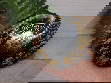 GOLD FLECKED OPTIMIST INTERNATIONAL CABOCHON ROCK STONE LAPIDARY SPECIMEN